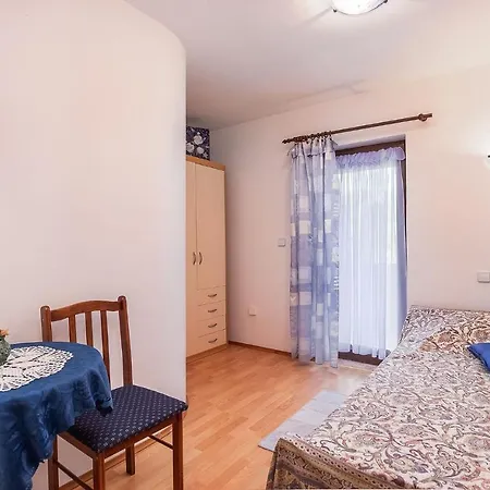 Apartment Jelena Porec